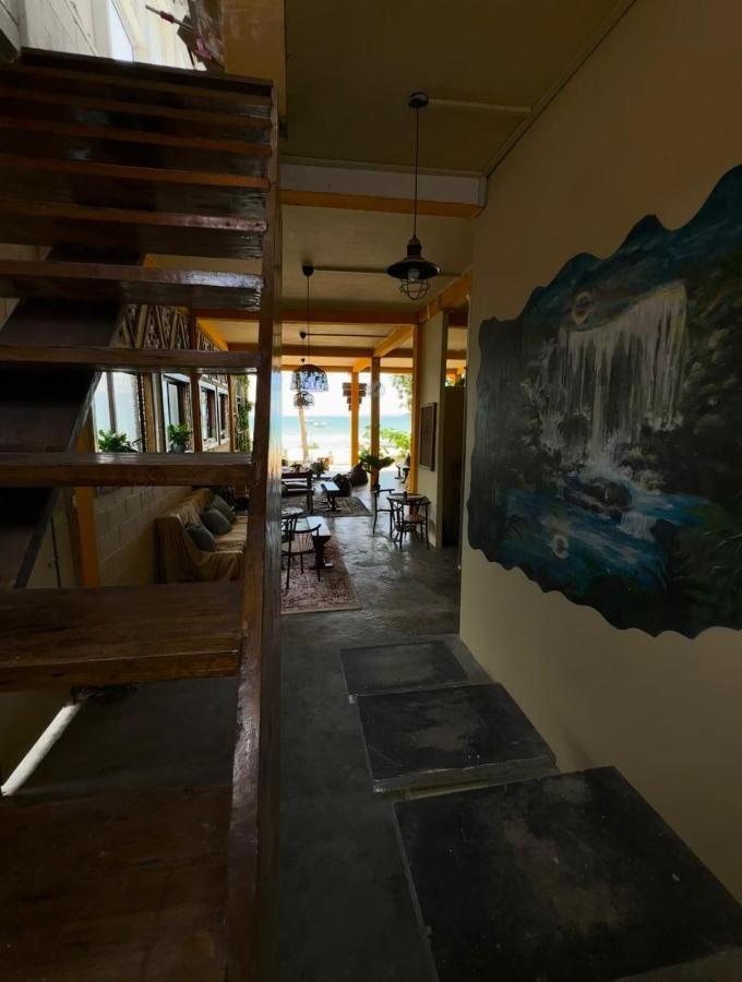 Seashell Guesthouse, Bar And Tattoos Koh Rong Sanloem Exterior foto